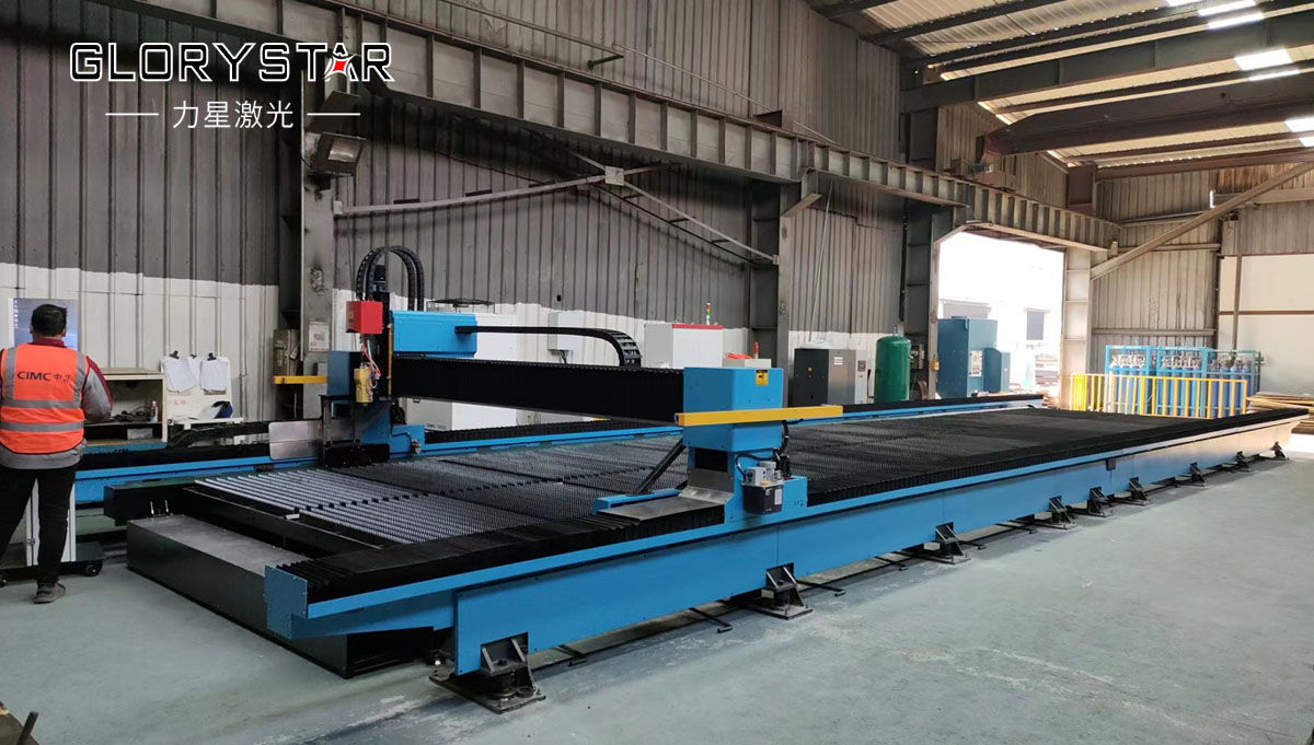 力星激光GS-13030L地軌式大幅面激光切割機出機 力星激光GS-13030L地軌式大幅面激光切割機出機