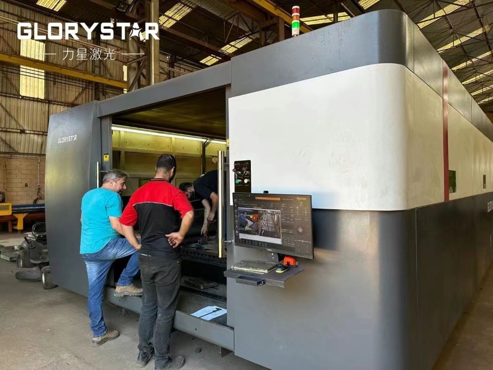 激光切割原理:科學(xué)與技術(shù)的完美結(jié)合 激光切割原理:科學(xué)與技術(shù)的完美結(jié)合