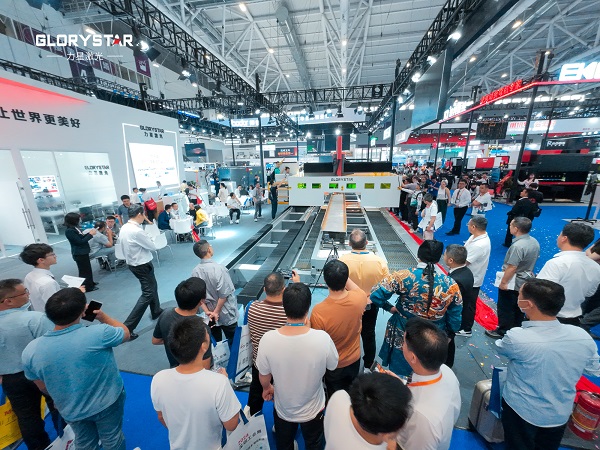 NS-12020H 型鋼激光二次加工自動(dòng)化線首發(fā)成功,火爆熱銷! NS-12020H 型鋼激光二次加工自動(dòng)化線首發(fā)成功,火爆熱銷!