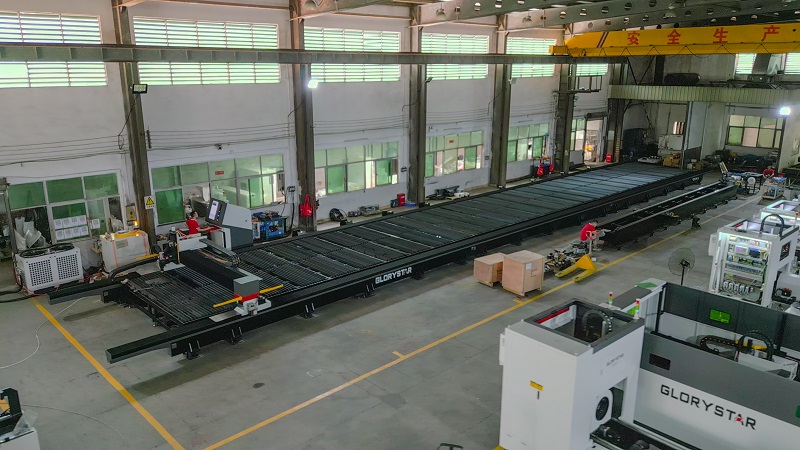 大幅面單平臺板材切割機(jī)，大型工件一刀成型