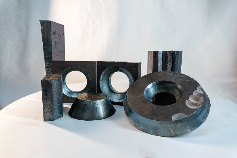 大幅面單平臺板材切割機(jī)，大型工件一刀成型