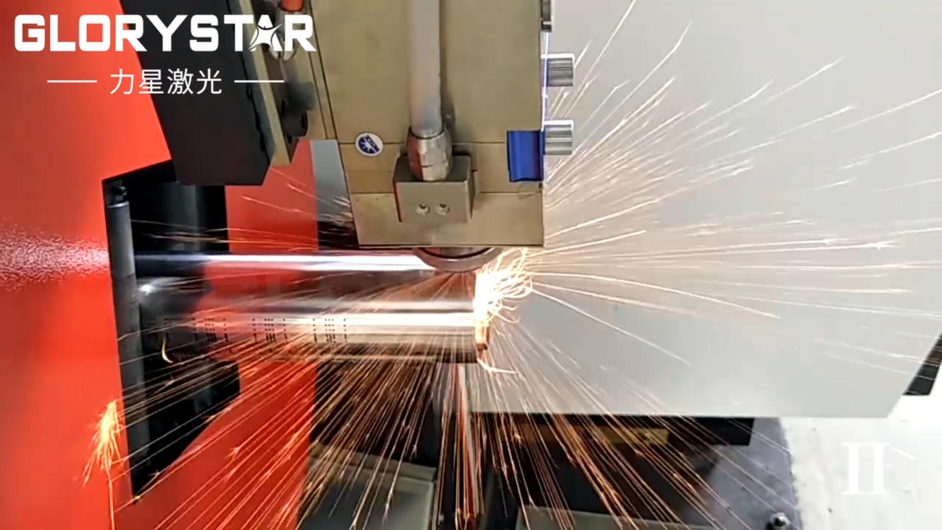 力星激光攜三卡盤專業激光切管機參加第22屆SIMM深圳國際機械展