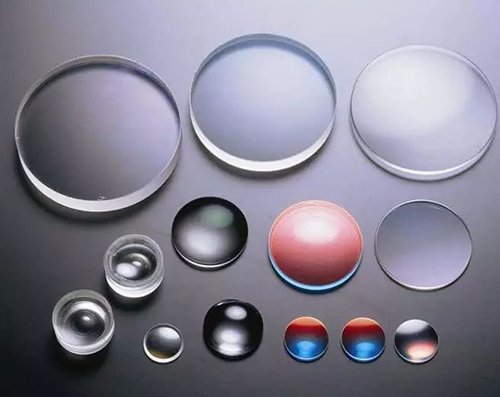 半自動(dòng)貼膜機(jī)(人工擺盤) 半自動(dòng)貼膜機(jī)(人工擺盤)